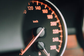 Assurance voiture : zoom sur les facteurs qui font varier les prix